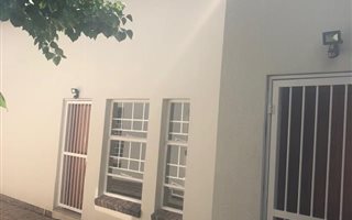 2 Bedroom Garden Cottage in Lyndhurst