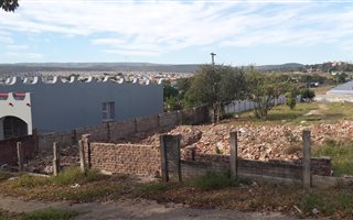 867 m² Land available in College Hill