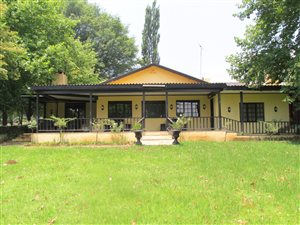 400 m² Commercial space in Underberg