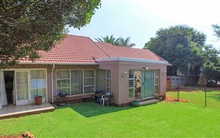 3 Bedroom House in Klopperpark