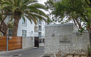 1 Bedroom Apartment in Kenilworth Upper