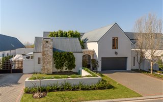4 Bedroom House in Vierlanden