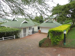 4 Bedroom House in Mt Edgecombe Estate 1 & 2