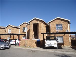 2 Bed Apartment in Honey Park