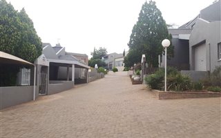 3 Bedroom Duet in Helicon Heights