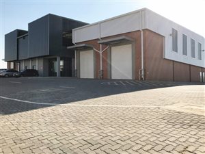793 m² Commercial space in Linbro Park