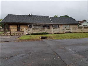 3 Bed House in Cleland