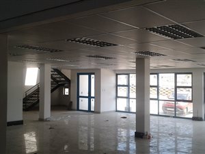 1750 m² Retail Space in North Riding