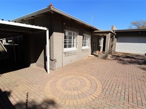 3 Bed House in Primrose