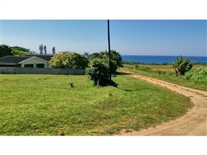 1071 m² Land available in Port Edward