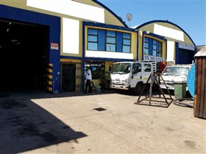 1000 m² Commercial space in Springfield
