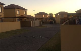 2 Bedroom Simplex in Leondale