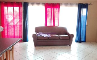 1 Bedroom Garden Cottage in Rooihuiskraal