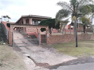 5 Bedroom House in Umhlatuzana