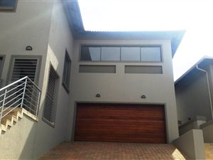 3 Bed House in Bergtuin