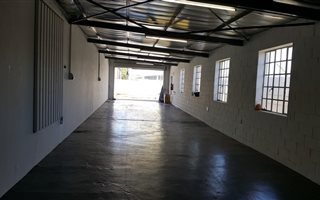 168 m² Commercial space in Bellville Central