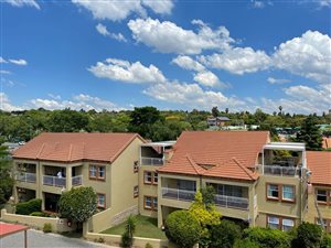 3 Bed Apartment in Sunninghill