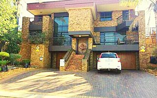 5 Bedroom House in Laudium