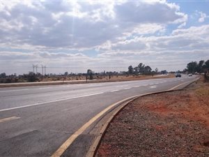 2.2 ha Land available in Freemanville