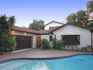4 Bed House in Bordeaux