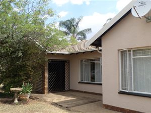 3 Bed House in The Orchards