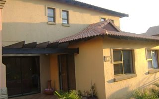 3 Bedroom Townhouse in Risiville
