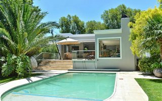 4 Bedroom House in Parktown North