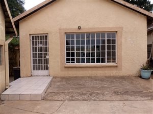 55 m² Office Space in Glen Marais