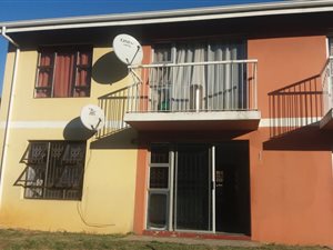 3 Bed Apartment in Woodhaven