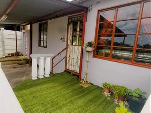 3 Bed House in Bombay Heights