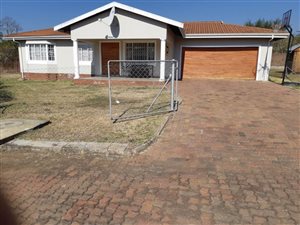 3 Bed Townhouse in Lincoln Meade