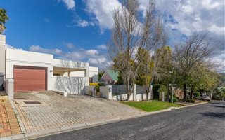 2 Bedroom House in Welgevonden Estate