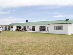 Commercial space in Vaal Marina