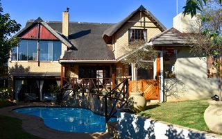 4 Bedroom House in Moreleta Park