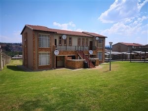 2 Bed Apartment in Honeydew