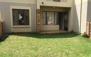 1 Bedroom Townhouse in Esther Park