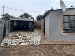 2 Bed House in Tshepisong