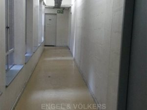 1 Bed Apartment in City West