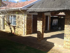 1 Bedroom Apartment in Helikon Park