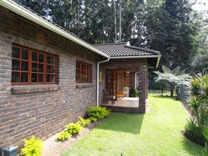 3 Bed Townhouse in Clifton Park