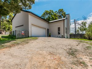 3 Bed House in Welbedacht