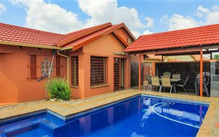 3 Bedroom House in Lenasia South