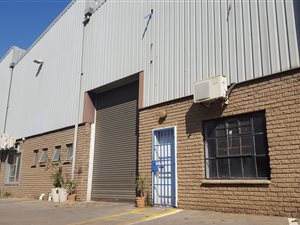 411 m² Industrial space in Wadeville