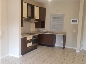 1 Bed Apartment in Pineslopes