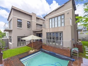3 Bed House in Stone River Estate