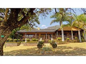 6 Bed House in Matumi Estate