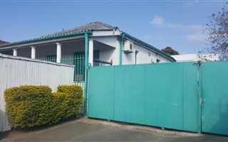 320 m² Industrial space in Bulwer