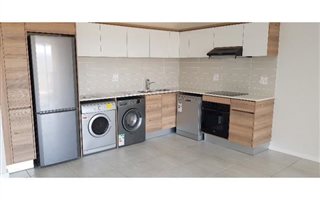 1 Bedroom Apartment in Waterfall Estate