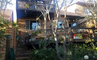 3 Bedroom House in La Montagne