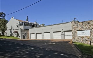 1 Bedroom Apartment in Craighall